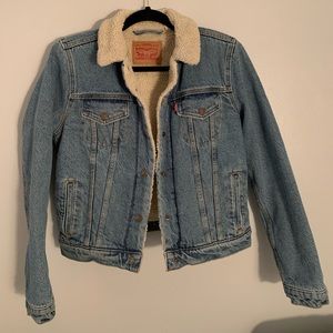 Levi’s Women’s Original Sherpa Trucker Jacket